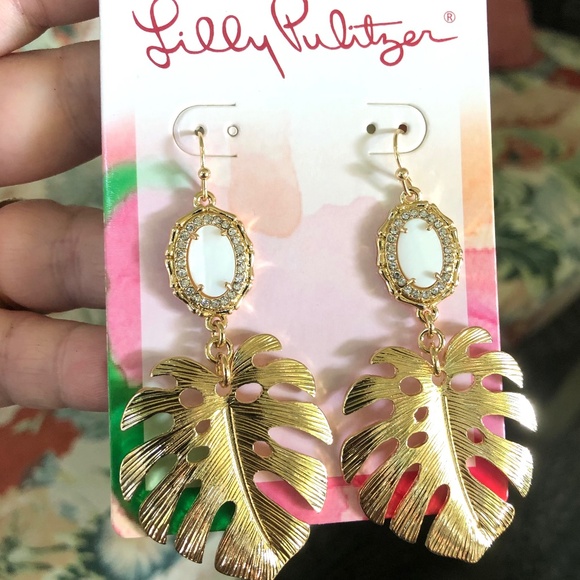 LILLY PULITZER EARRINGS NWT EXQUISITE MONSTERA LEAF  ⭐️ JUNGLE VIBE GOLD - Picture 8 of 10